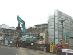 山方中学校 校舎 解体工事_解体施工中