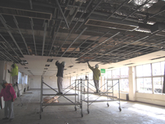 城里町 桂支所庁舎 解体工事_内部造作材撤去