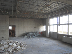城里町 桂支所庁舎 解体工事_内部造作材撤去